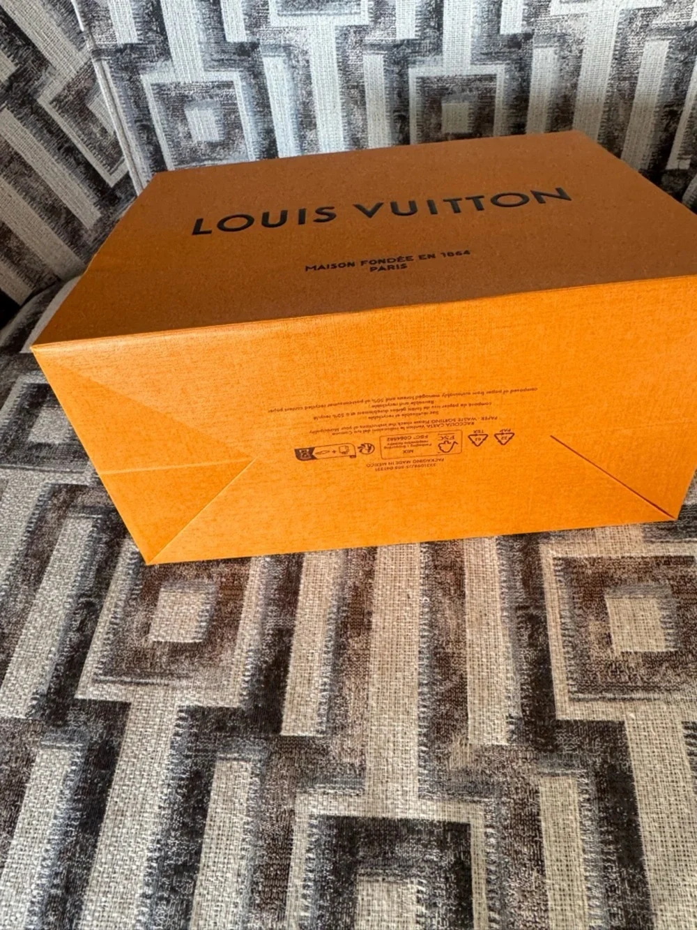 NWOT Louis Vuitton Women’s Signature Orange Shopping Tote/Gift bag Blue Handles